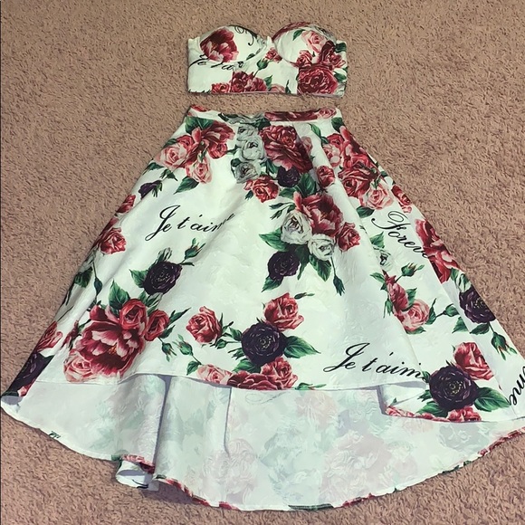 Fashion Nova Dresses & Skirts - Floral dress - Fashion Nova